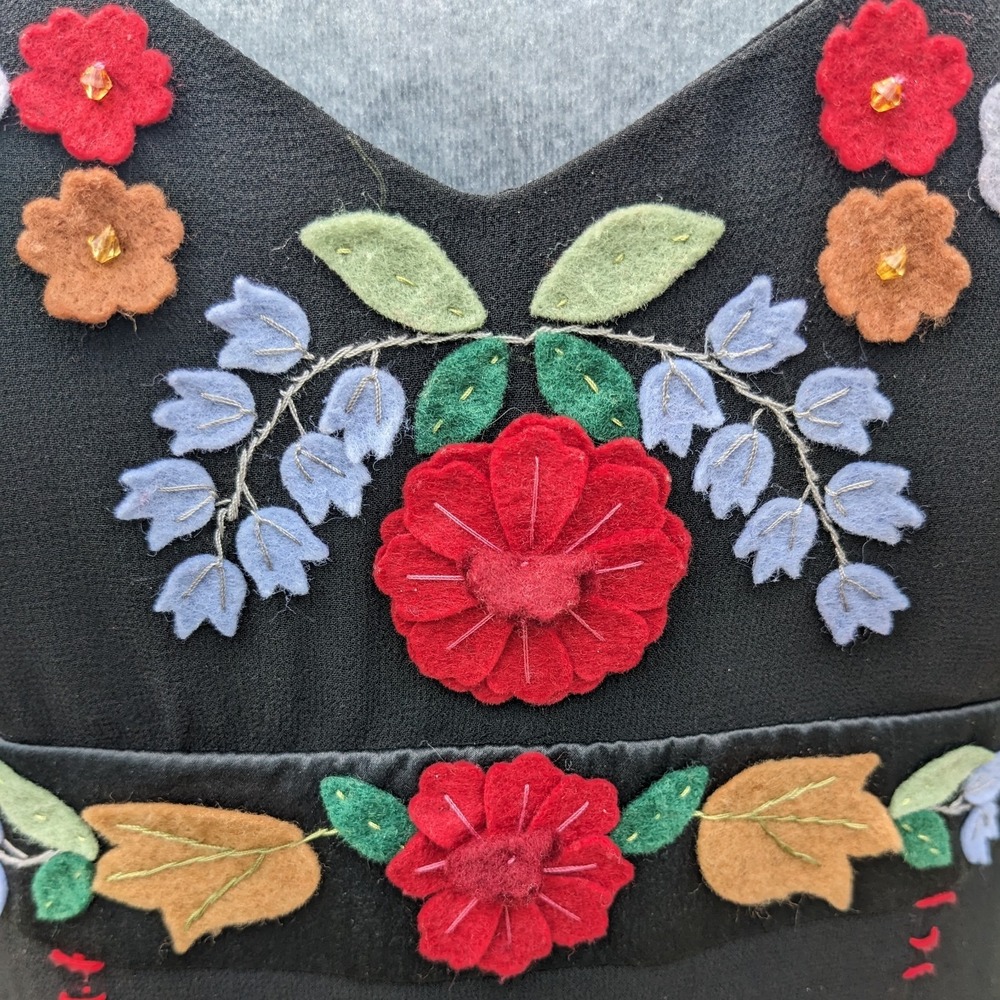 Vintage Y2K Sue Wong Black Silk Floral Applique Dress 8 Whimsigoth Embroidered - Picture 5 of 16